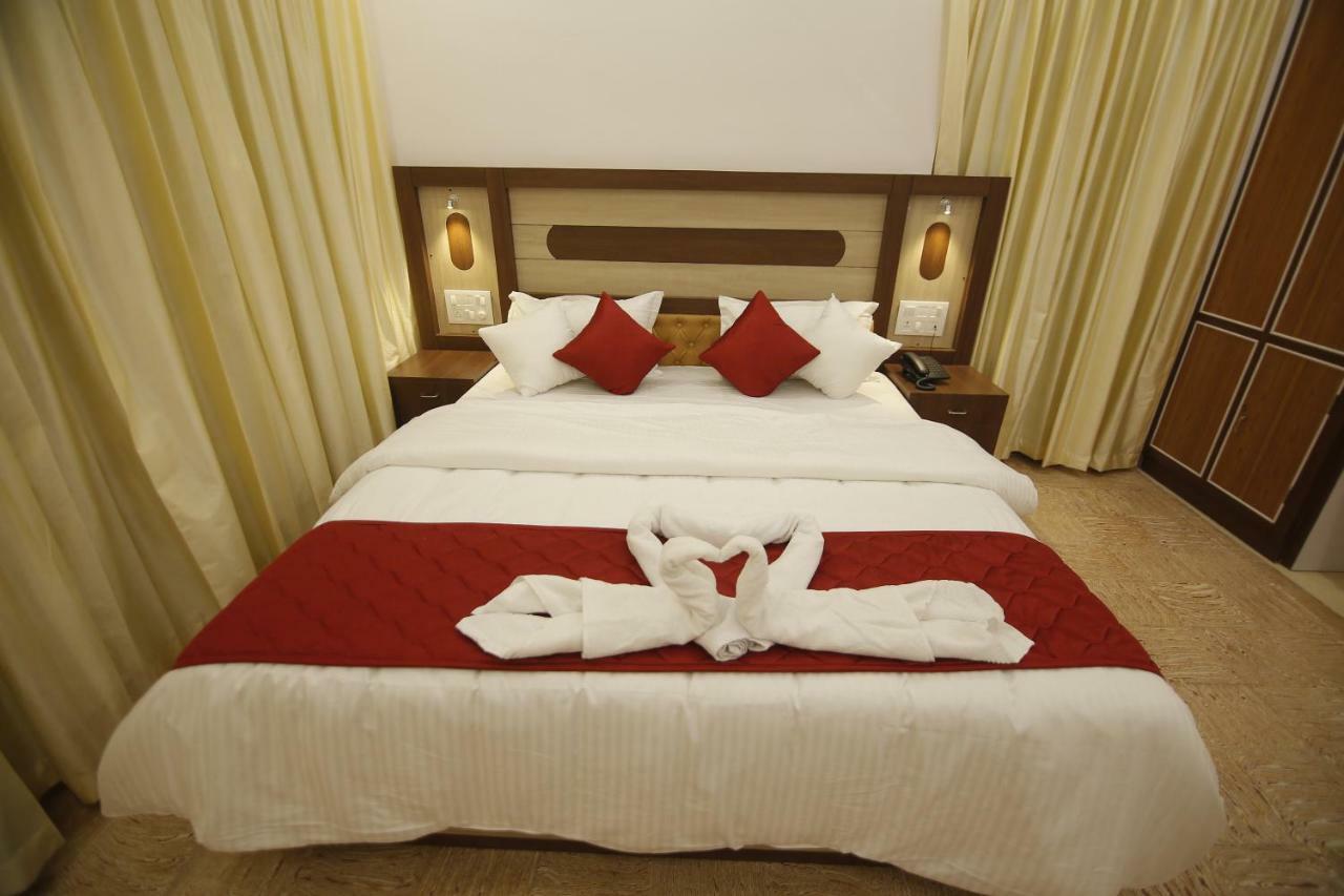 Kattappana Spice Mount Heritage Resort מראה חיצוני תמונה